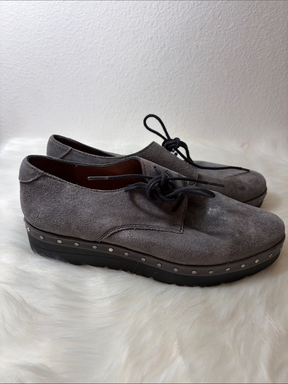 Hispanitas Gray Suede Lace-Up Studded Oxford Shoes